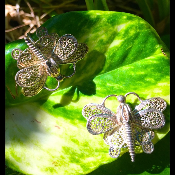 VINTAGE MEXICAN SILVER BUTTERFLY EARRINGS - Picture 1 of 6